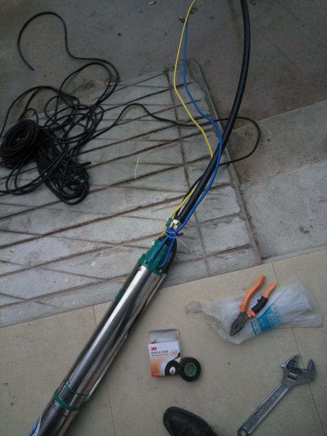 農(nóng)村自建小院壓力罐供水安裝過(guò)程