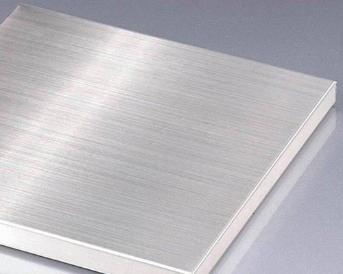 304不銹鋼是食品級嗎?為什么越來越多人認準304食品級不銹鋼壓力罐?